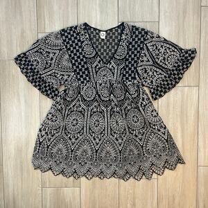 Anthro Akemi + Kin Eyelet Embroidered Boho Dress Black White Size 4